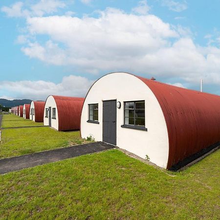 Cultybraggan Hut 34 Hotel Mill of Fortune Exterior foto
